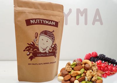 Nuts-packaging